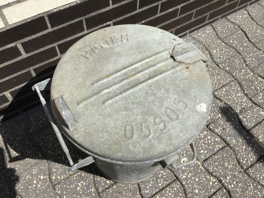Zinken vuilnis emmer HATTEM, Tuin en Terras, Ophalen