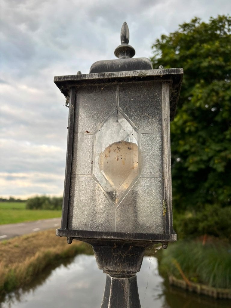 Gezocht Tuinlantaarn Hornbach, Staande lamp, Ophalen of Verzenden, 50 tot 250 watt, IJzer