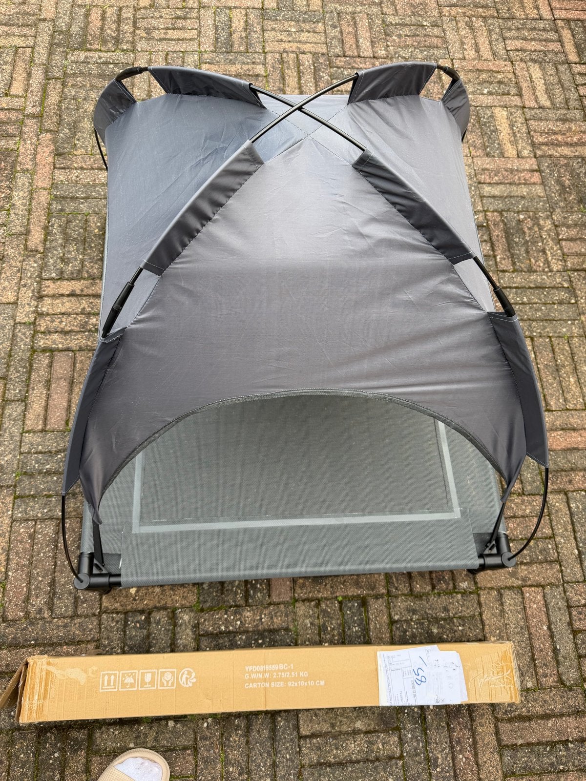 Honden bed voor buiten, Dieren en Toebehoren, Honden-accessoires, Ophalen, Nieuw, Overige typen
