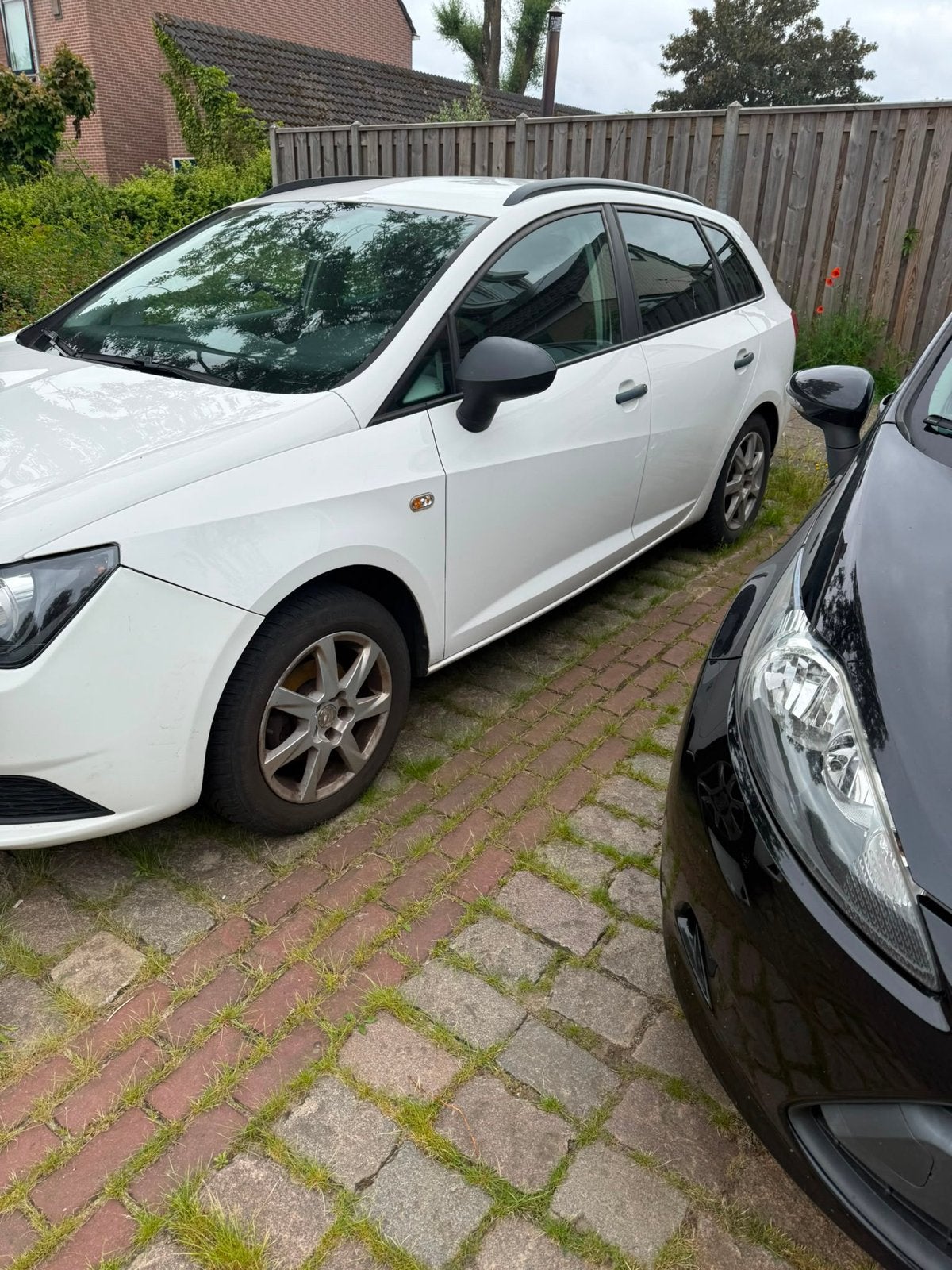Seat Ibiza 1.2TDI 55KW Ecomotive ST 2012 Wit, Voorwielaandrijving, 74 pk, 1199 cc, Origineel Nederlands