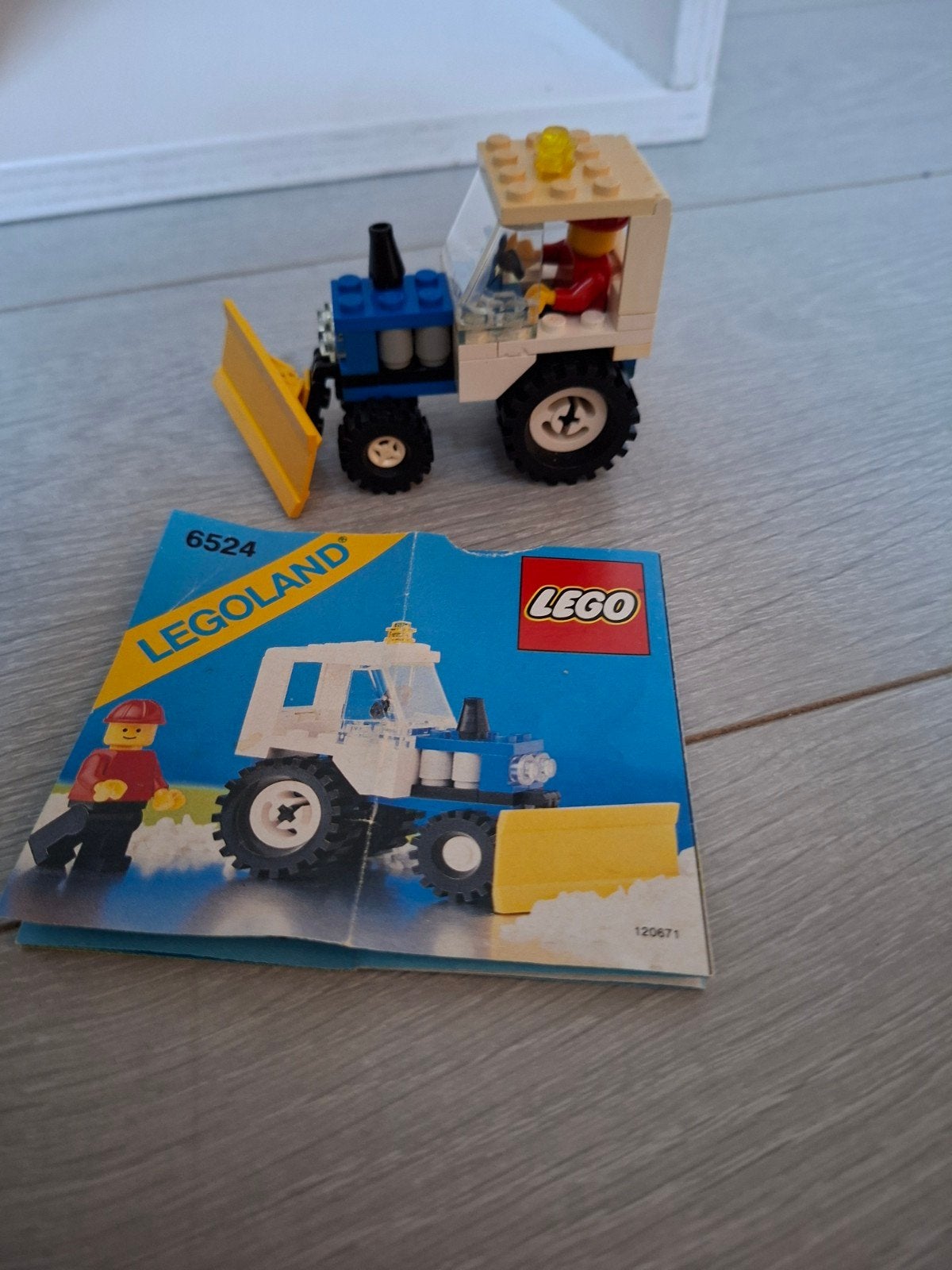 LEGO 6523 Tractor met sneeuwschuif (Legoland), Ophalen of Verzenden, Gebruikt