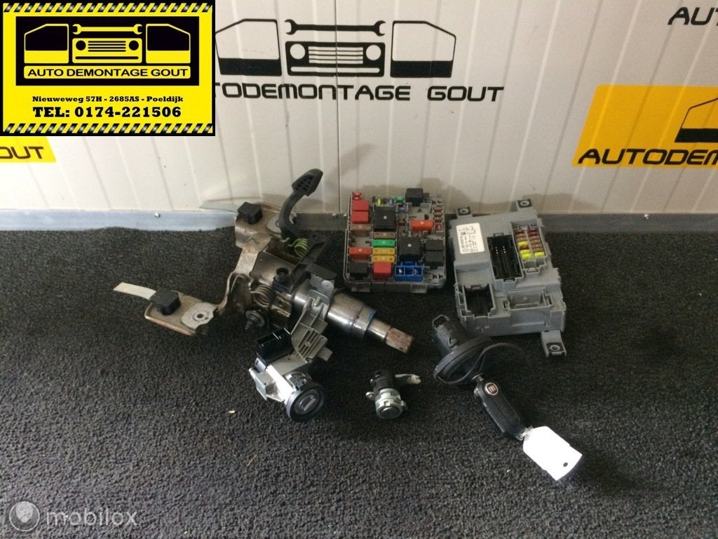 Fiat Grande Punto ('05-'11)Cilinderslotenset Contactslot ETC, Gebruikt, Fiat, Ophalen of Verzenden