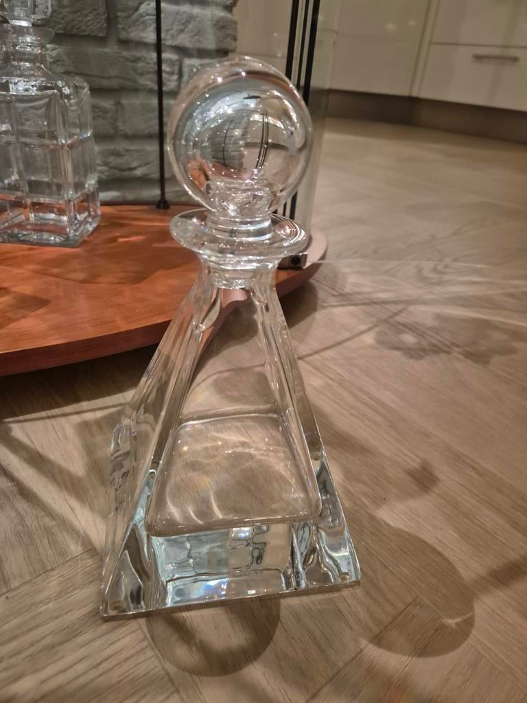 Karaf driehoek cognac whisky, Huis en Inrichting, Woonaccessoires | Stolpen, Zo goed als nieuw, Ophalen