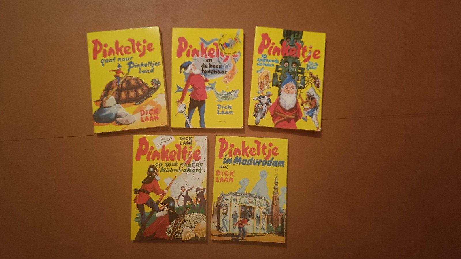 Pinkeltje - 5 verschillende boeken, Ophalen of Verzenden, Gelezen