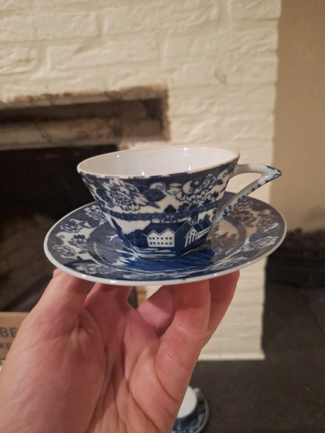 Vintage blauw-wit kop en schotel – 2 sets – kasteeldecor, Ophalen