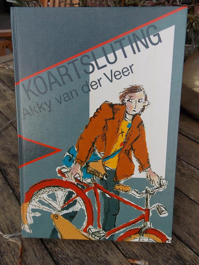 Koartsluting Akky van der Veer - Hoogspanning Jan Terlouw, Ophalen of Verzenden, Gelezen