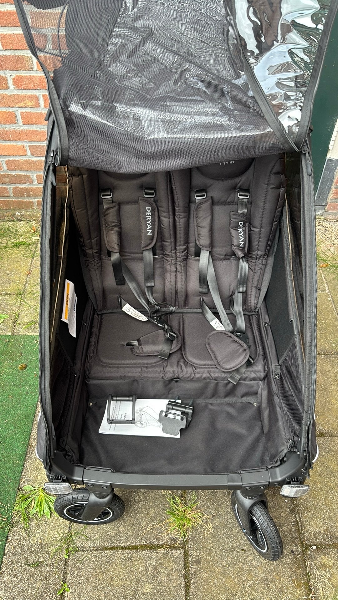 NIEUWE Deryan fietskar / wandelwagen voor 2 kinderen, Kinderen en Baby's, Kinderwagens en Combinaties, Nieuw, Duowagen, Combiwagen