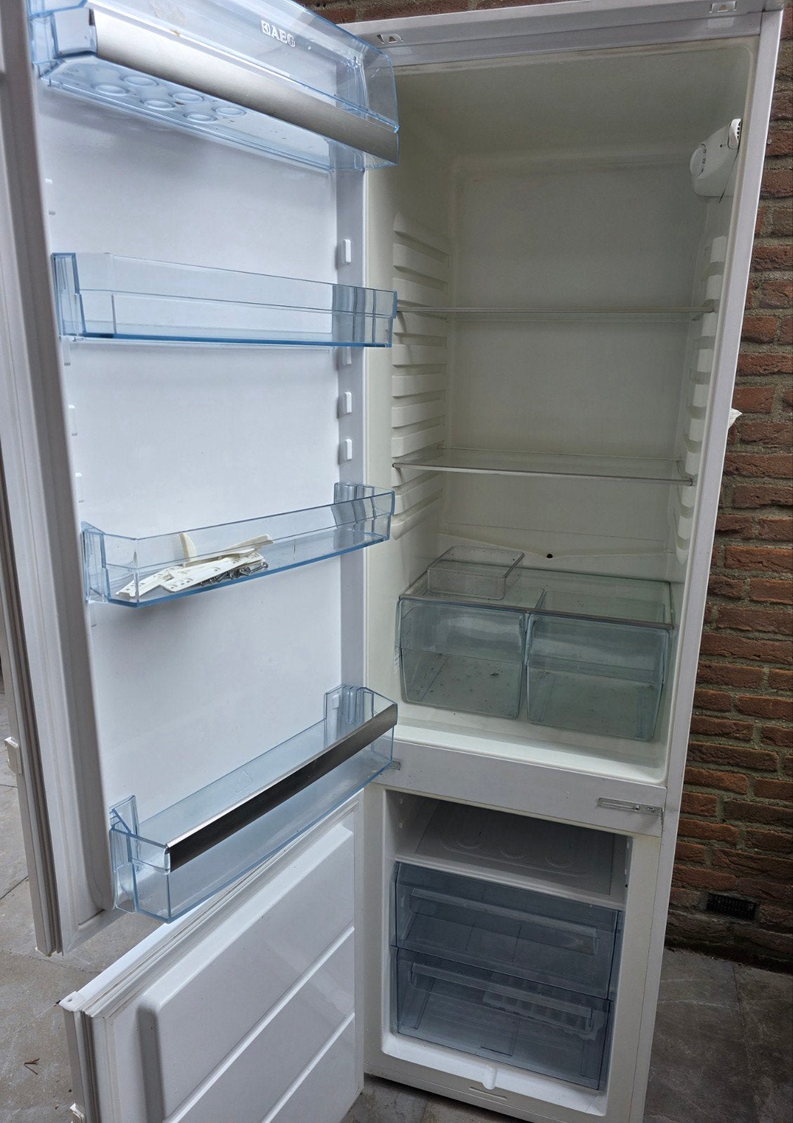 Hele mooie Aeg Inbouw koelkast, Ophalen, 200 liter of meer, 160 cm of meer, Energieklasse A of zuiniger