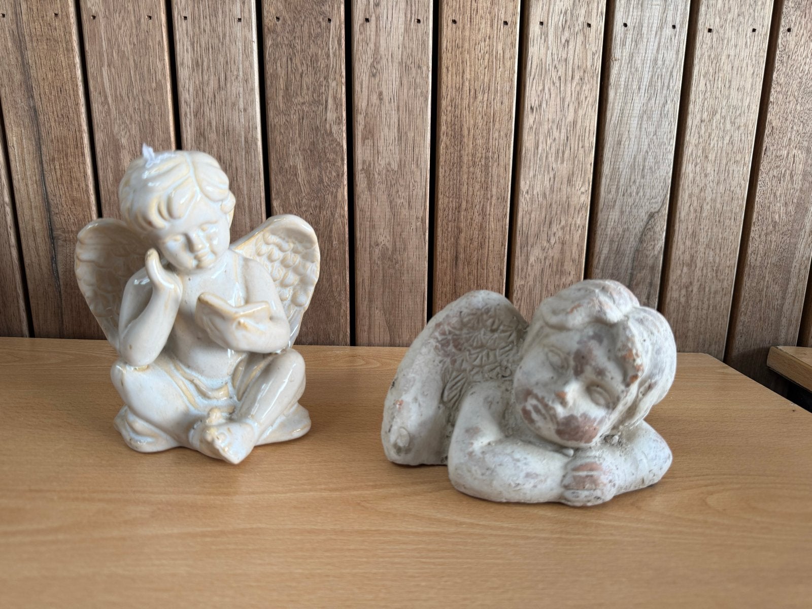 Set van 2 Engelen Beeldjes - Decoratie, Verzamelen, Ophalen of Verzenden, Gebruikt, Religie