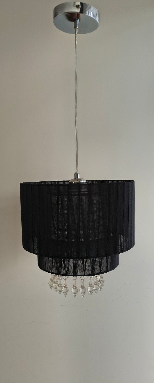 Mila Kroonluchter met zwarte kap, Huis en Inrichting, Lampen | Kroonluchters, Ophalen, Gebruikt, Glas, Modern, Klassiek, Chique