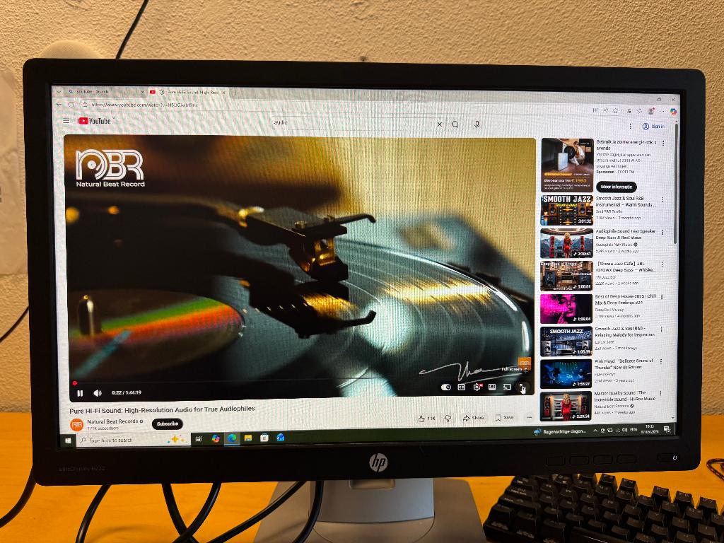HP EliteDisplay E232 23 inch Monitor, Computers en Software, Monitoren, Hp, IPS, Full HD, Ophalen of Verzenden