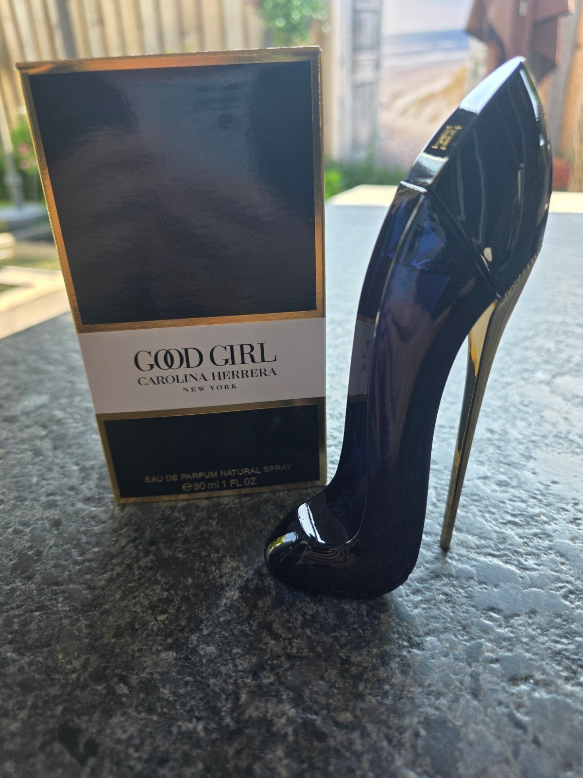 Carolina Herrera  good girl parfum, Ophalen of Verzenden, Zo goed als nieuw