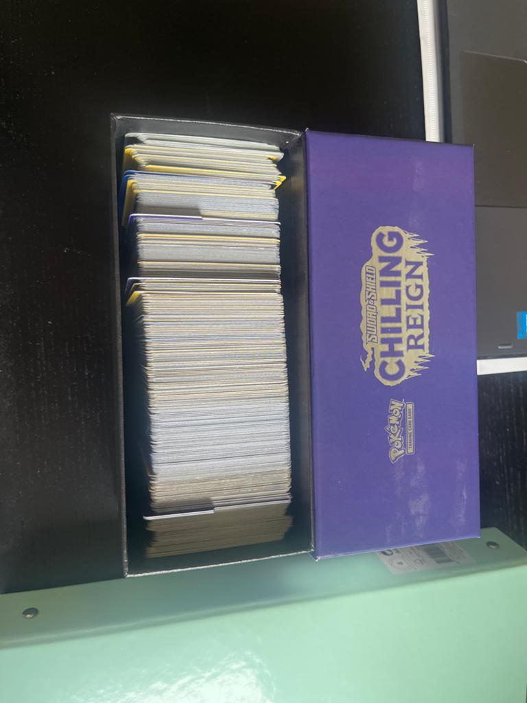 Pokemon bulk circa 1000 kaarten, Ophalen, Zo goed als nieuw, Meerdere kaarten