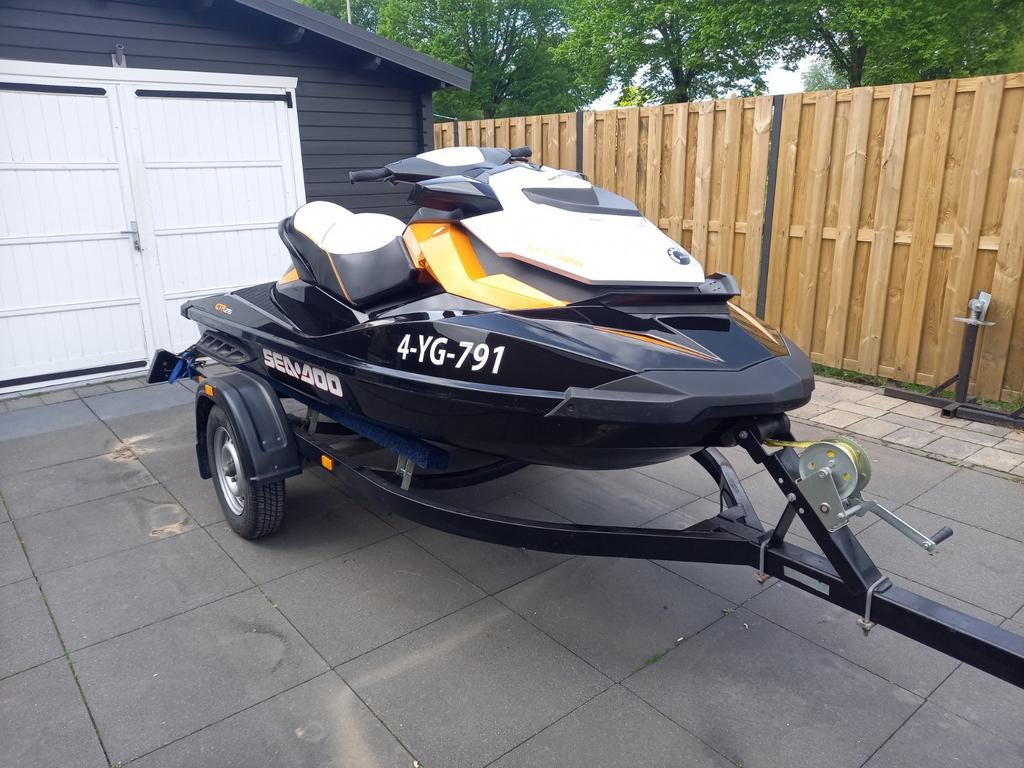 Seadoo gtr 215, Watersport en Boten, Ophalen, Zo goed als nieuw, Benzine, 200 pk of meer
