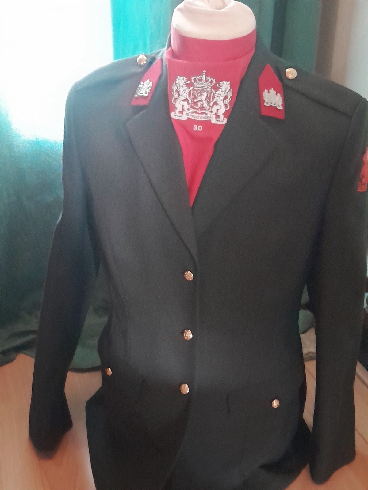 DT jasje voor een vrouwelijke militair NATRES, Verzamelen, Ophalen of Verzenden, Landmacht, Nederland, Kleding of Schoenen