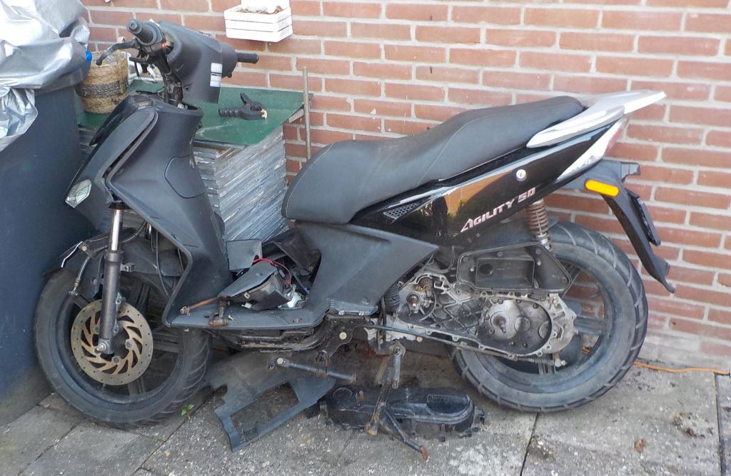 Kymco Agility 16 inch voor onderdelen, Ophalen, Gebruikt, Kymco, Maximaal 45 km/u