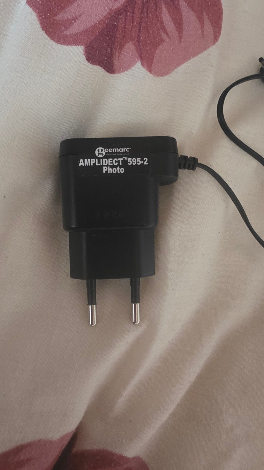 Geemarc Amplidect 595-2 Photo Oplader, Universeel, Gebruikt, Adapter, Ophalen of Verzenden