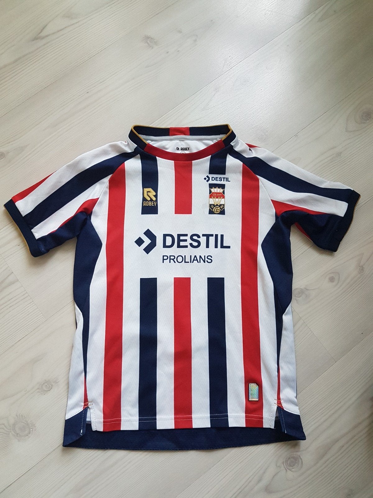 Willem 2 kids voetbalshirt in size 164, Maat XS of kleiner, Ophalen of Verzenden, Zo goed als nieuw, Shirt