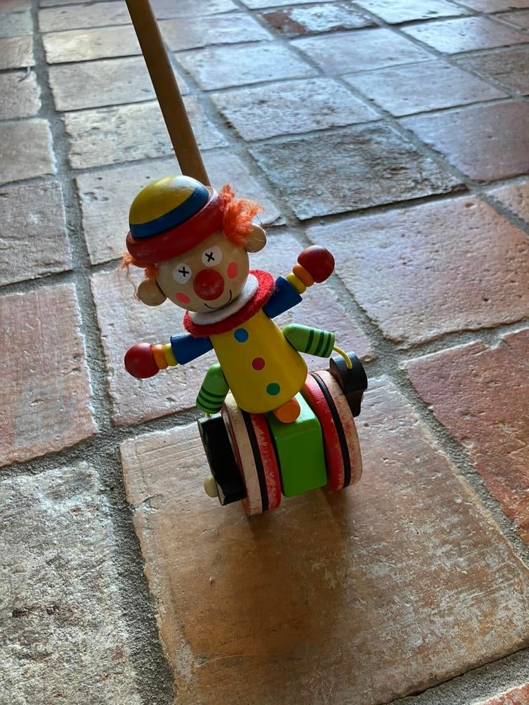Houten Clown met wieletjes, Ophalen of Verzenden, Gebruikt