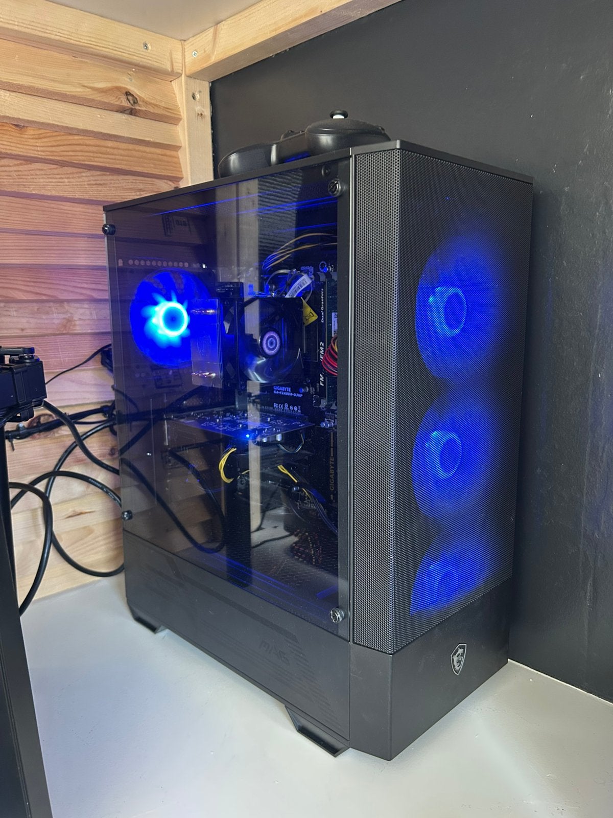 Budget gaming pc desktop, Ophalen, Zo goed als nieuw, Gaming, SSD