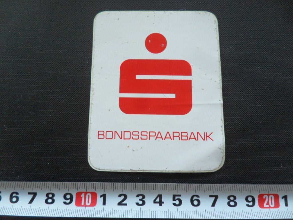 sticker logo rood op wit bondsspaarbank, Verzamelen, Ophalen of Verzenden, Zo goed als nieuw