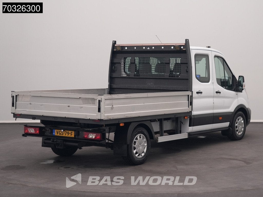 Ford Transit 130pk Dubbel Cabine Open Laadbak Trekhaak Navi, Auto's, Stof, Euro 6, 4 cilinders, Wit