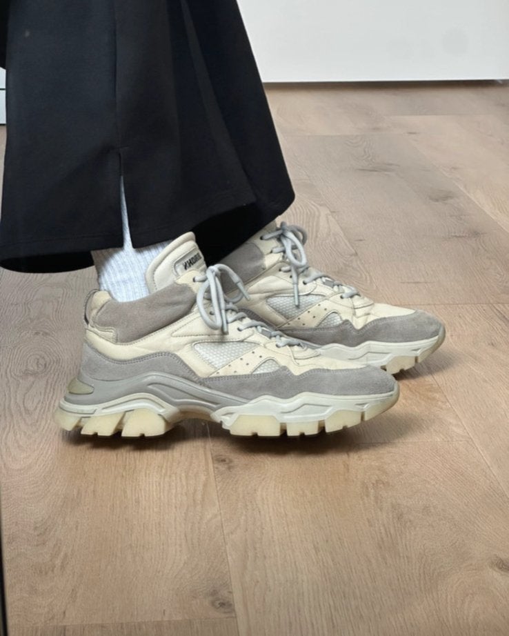 Bronx Tayke Over sneakers - Maat 41, Ophalen of Verzenden, Zo goed als nieuw, Grijs, Sneakers of Gympen