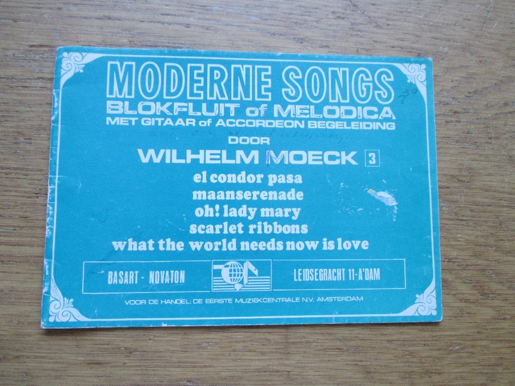 Moderne Songs: Blokfluit/Melodica met Gitaar/Accordeon, Muziek en Instrumenten, Bladmuziek, Gebruikt, Gitaar, Ophalen of Verzenden