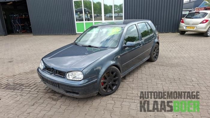 Motorkap van een Volkswagen Golf, Auto-onderdelen, Carrosserie en Plaatwerk, Gebruikt, -, Volkswagen, -