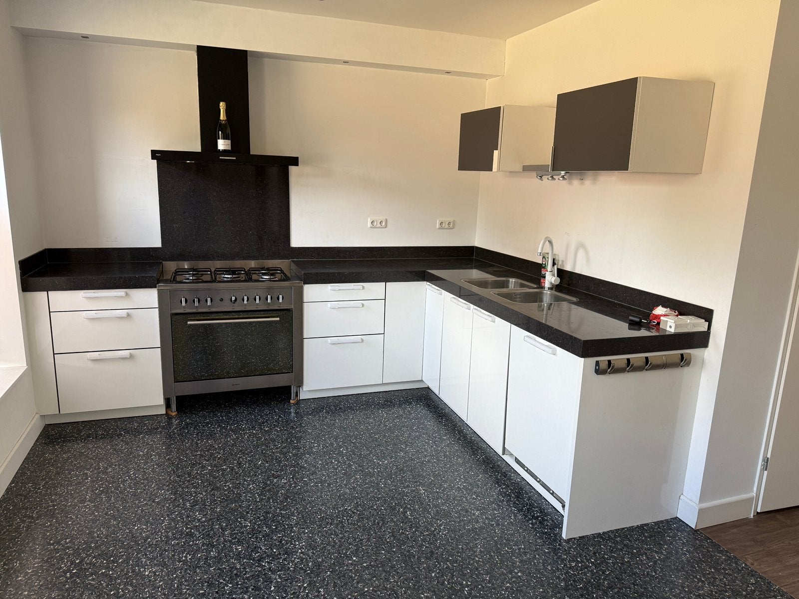 Complete keuken, Ophalen, Gebruikt, Wit, Hoekkeuken