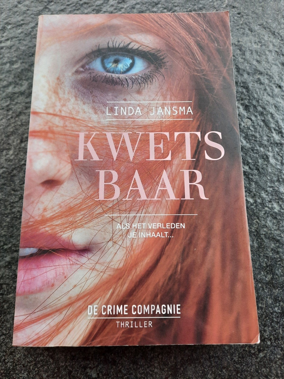 Linda Jansma - Kwetsbaar, Ophalen of Verzenden, Gelezen, Linda Jansma