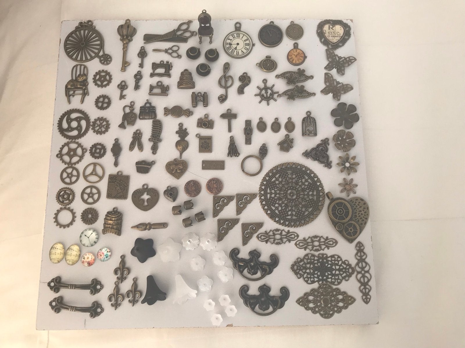 Ijzerwerk om scrapboeken te pimpen, Ophalen of Verzenden, Nieuw, Bedel