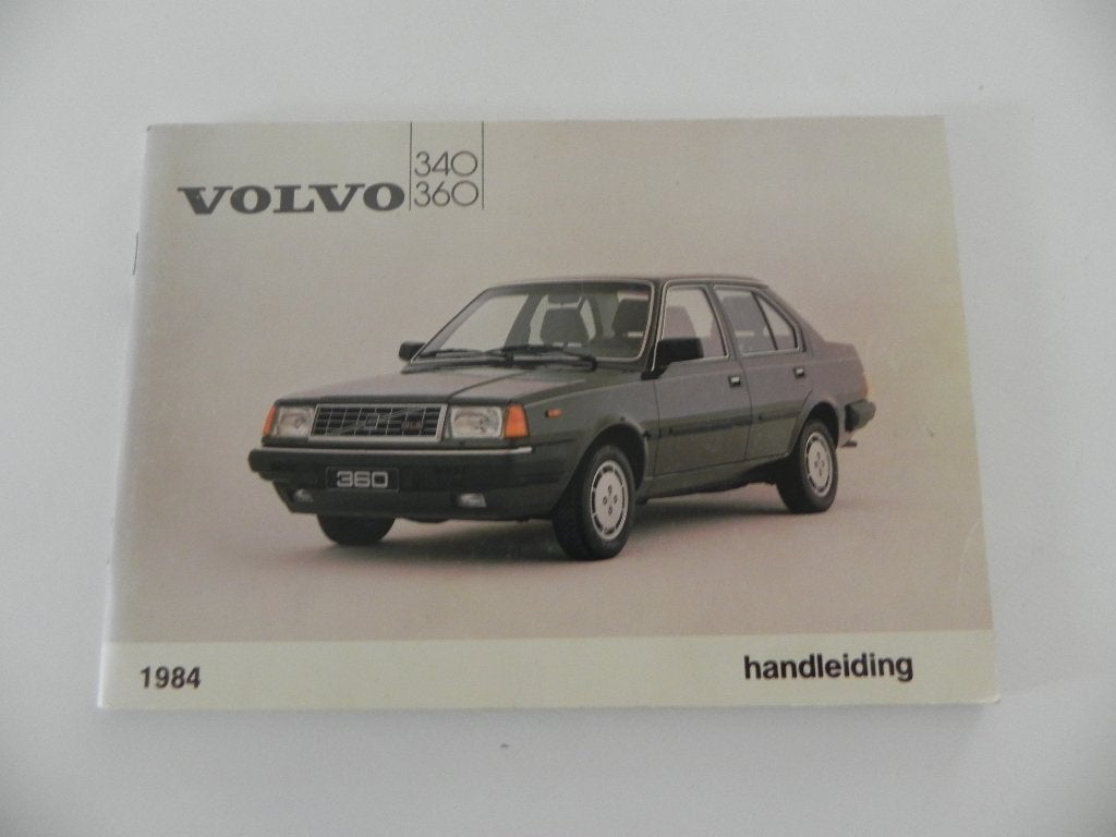 Volvo 340/360  handleiding 1984., Auto diversen, Ophalen of Verzenden