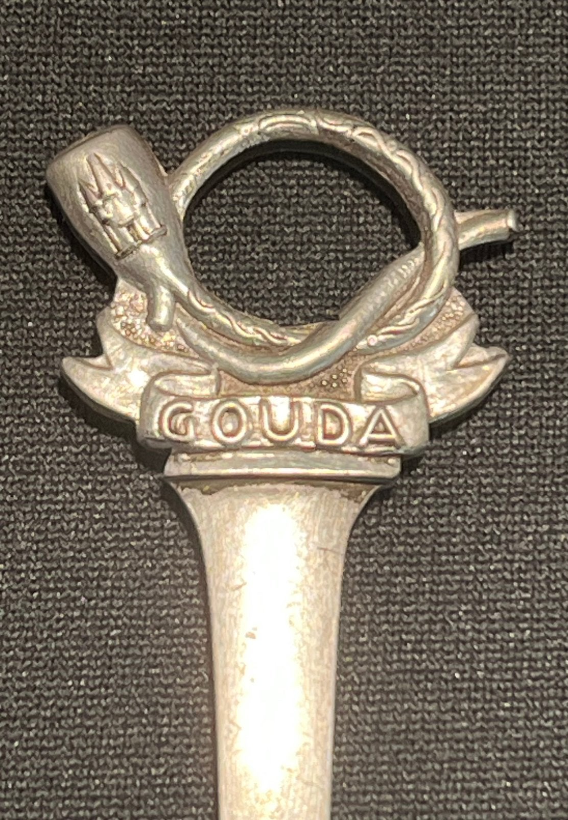 Vintage lepeltje Gouda., Antiek en Kunst, Antiek | Bestek, Ophalen of Verzenden
