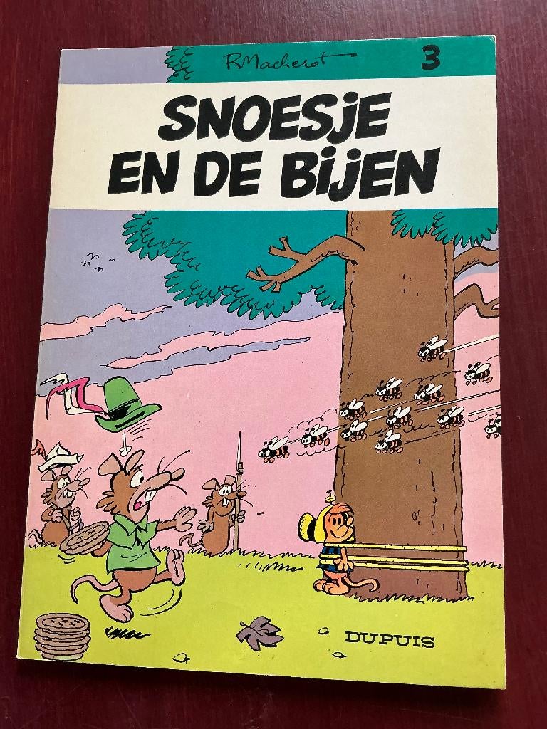 Snoesje 3, Eén stripboek, Ophalen of Verzenden, Gelezen