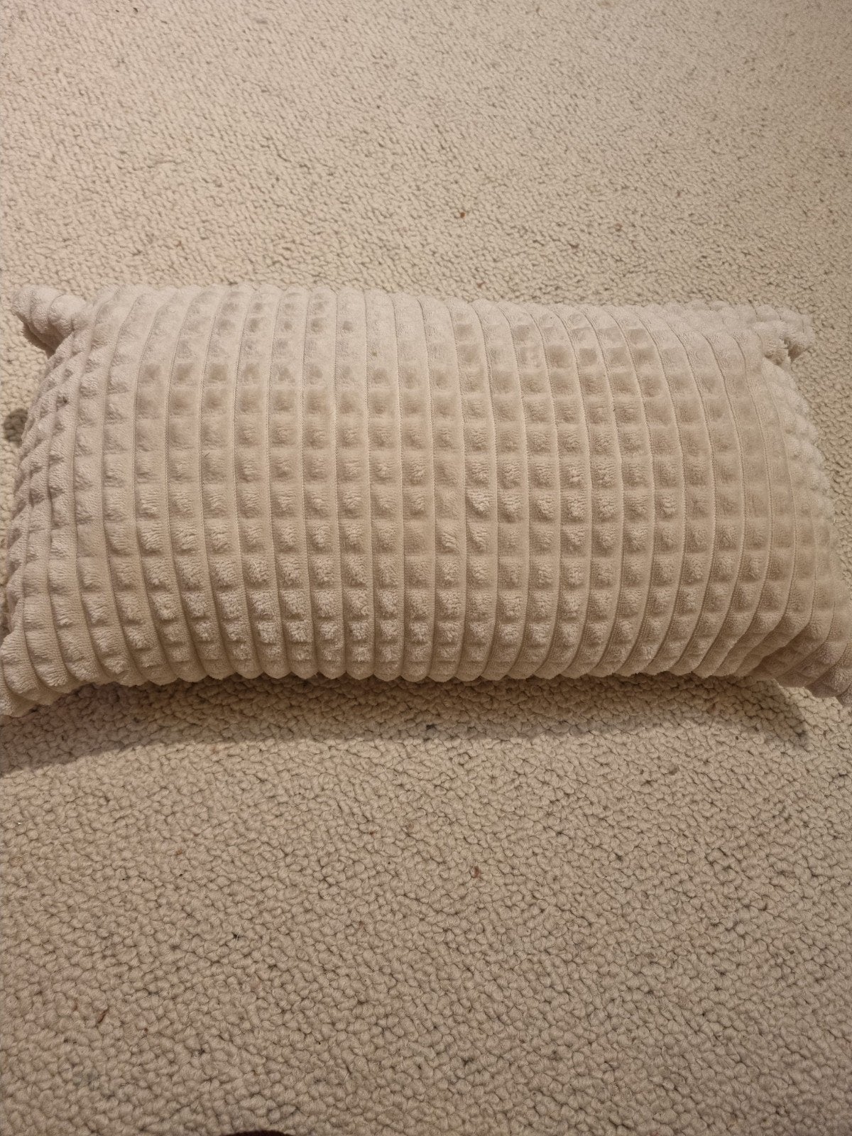 beige kussen jysk 3050 cm, Ophalen, Beige, Vierkant