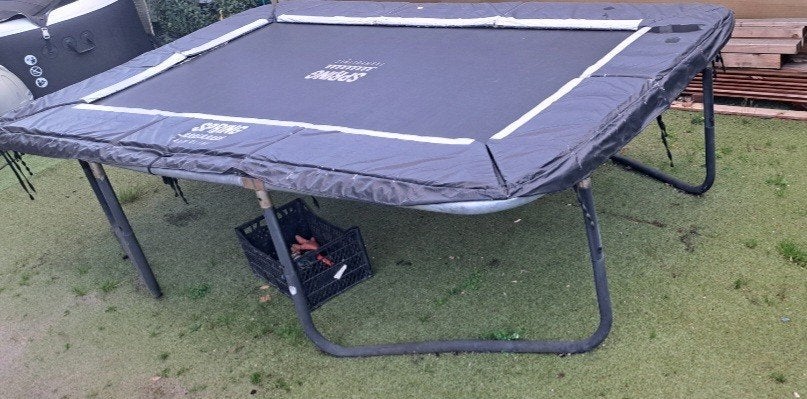 Trampoline, Ophalen