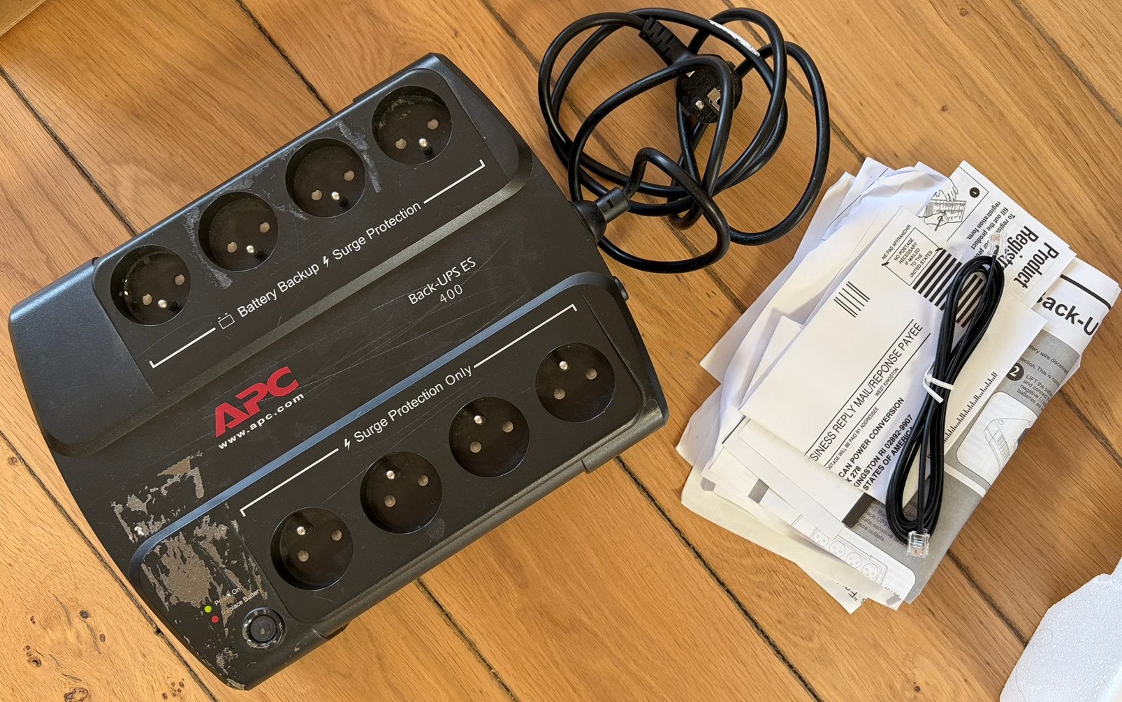 APC Back-UPS ES 400 ononderbroken stroomvoorziening, Ophalen, Gebruikt