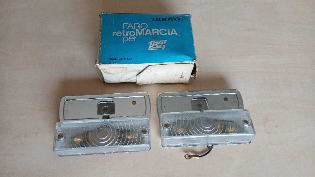 Fiat 124 Berline Lada 1200 1300 VAZ 2101 achteruitrijlichten, Ophalen of Verzenden, Nieuw, Fiat