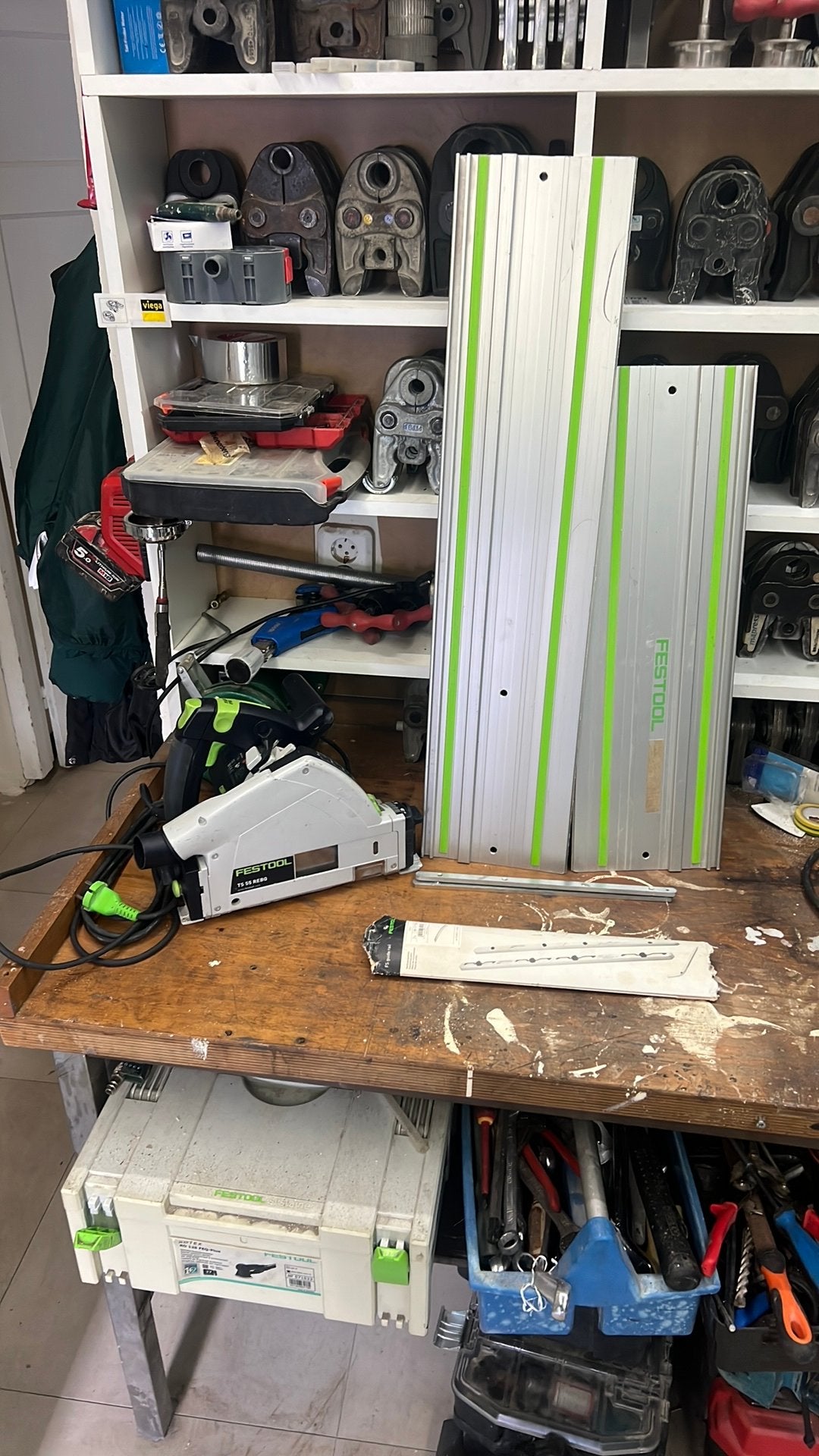 Festool ts 55 Rebq inc 2 geleiders, Ophalen of Verzenden, Zo goed als nieuw