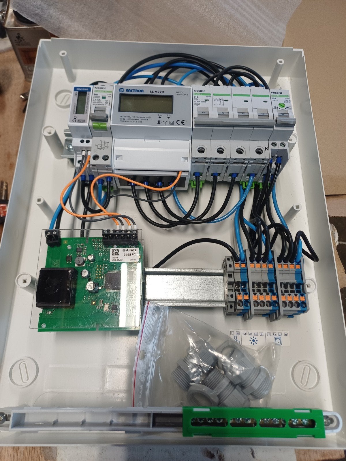 Itho Daalderop kWh-meter 4V2 voor 3 FASE PV & 1 FASE WTW, Ophalen of Verzenden
