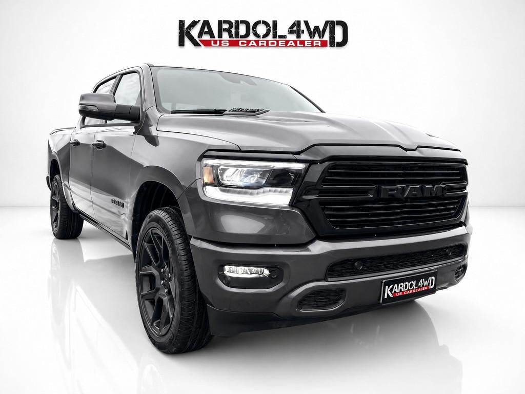 Dodge Ram 1500 5.7 V8 4x4 Crew Cab Sport BPM VRIJ! | Luchtve, Auto's, Automaat, Gebruikt, 5654 cc, Zwart