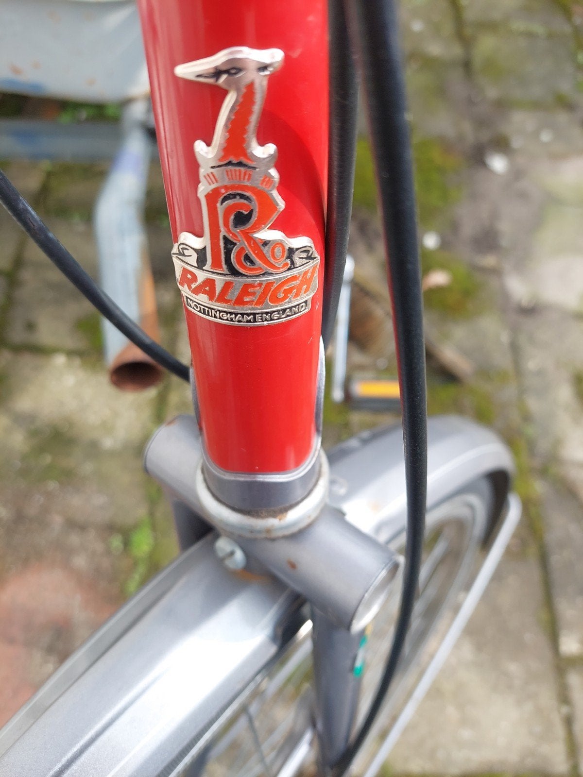 Dames fiets met 3 versnellingen met licht slot band maat 28, 55 tot 59 cm, Ophalen of Verzenden, Trommelrem, Pirelli