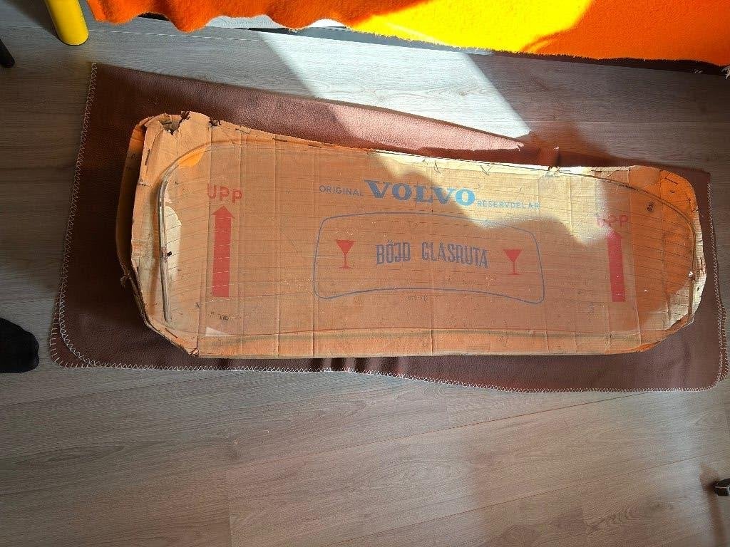 2x Achterruit Volvo Amazone, Ophalen, Gebruikt, Volvo