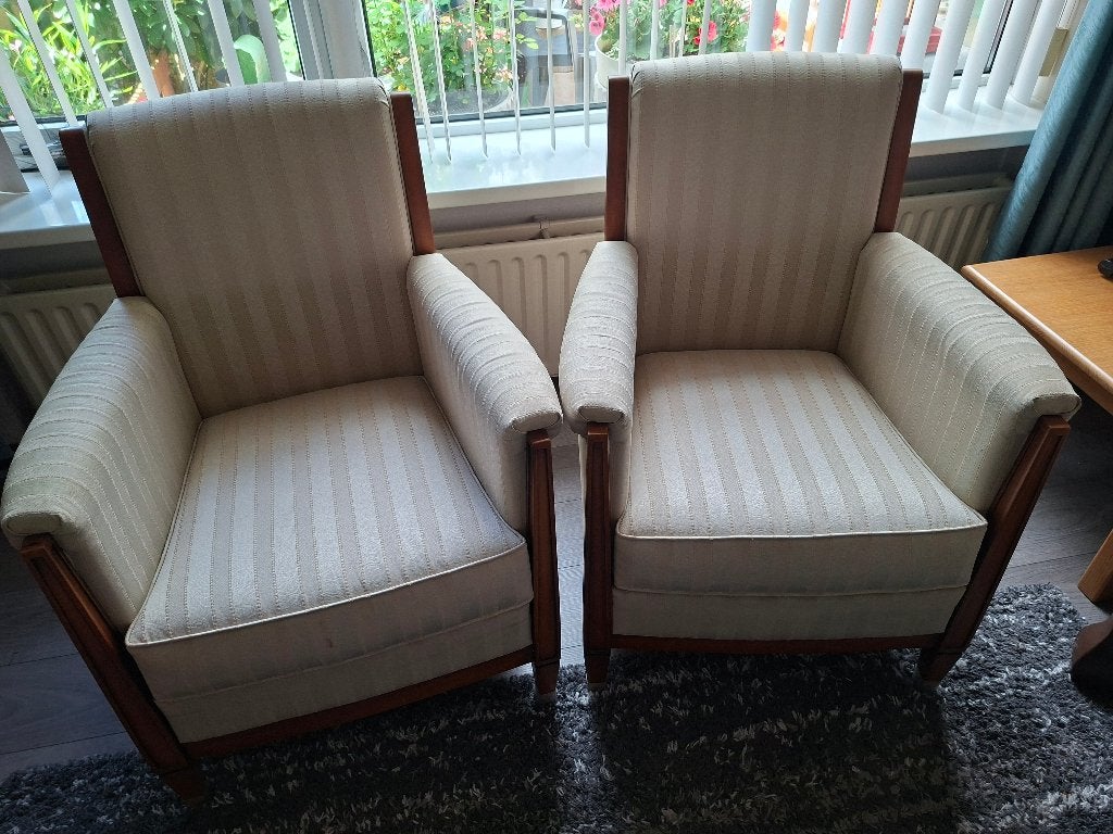 Twee mooie fauteuils In prima staat nette bekleding!, Antiek en Kunst, Ophalen