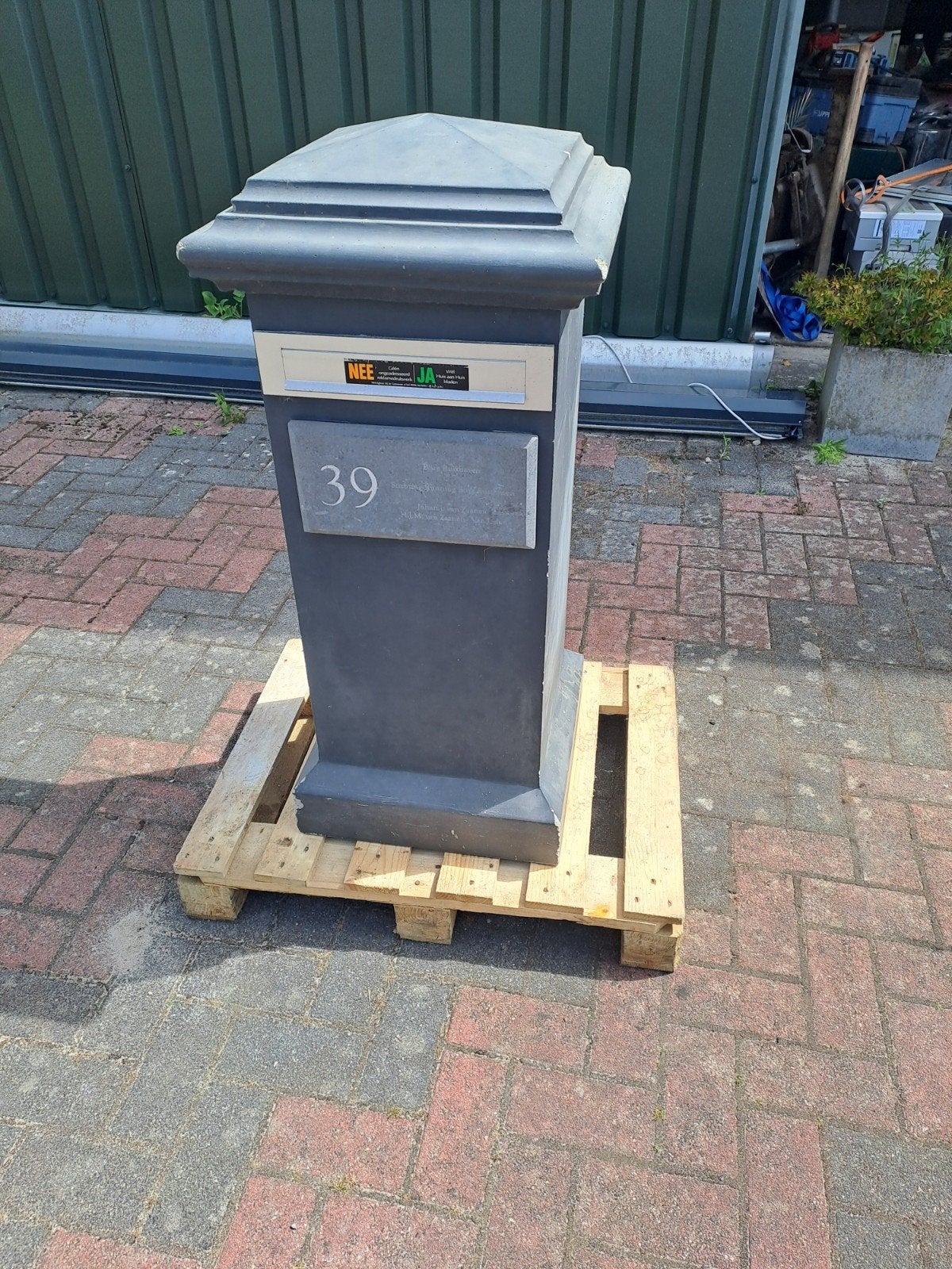 Betonnen brievenbus met deurtje, Tuin en Terras, Ophalen, Gebruikt