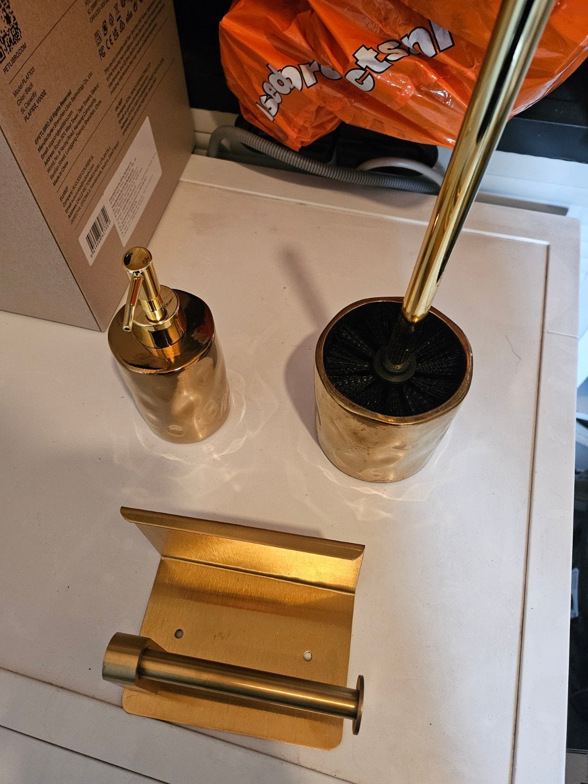 Gouden Toilet accessoires set (3 stuks), Ophalen of Verzenden, Zo goed als nieuw, Goud, Zeepdispenser/zeepbakje