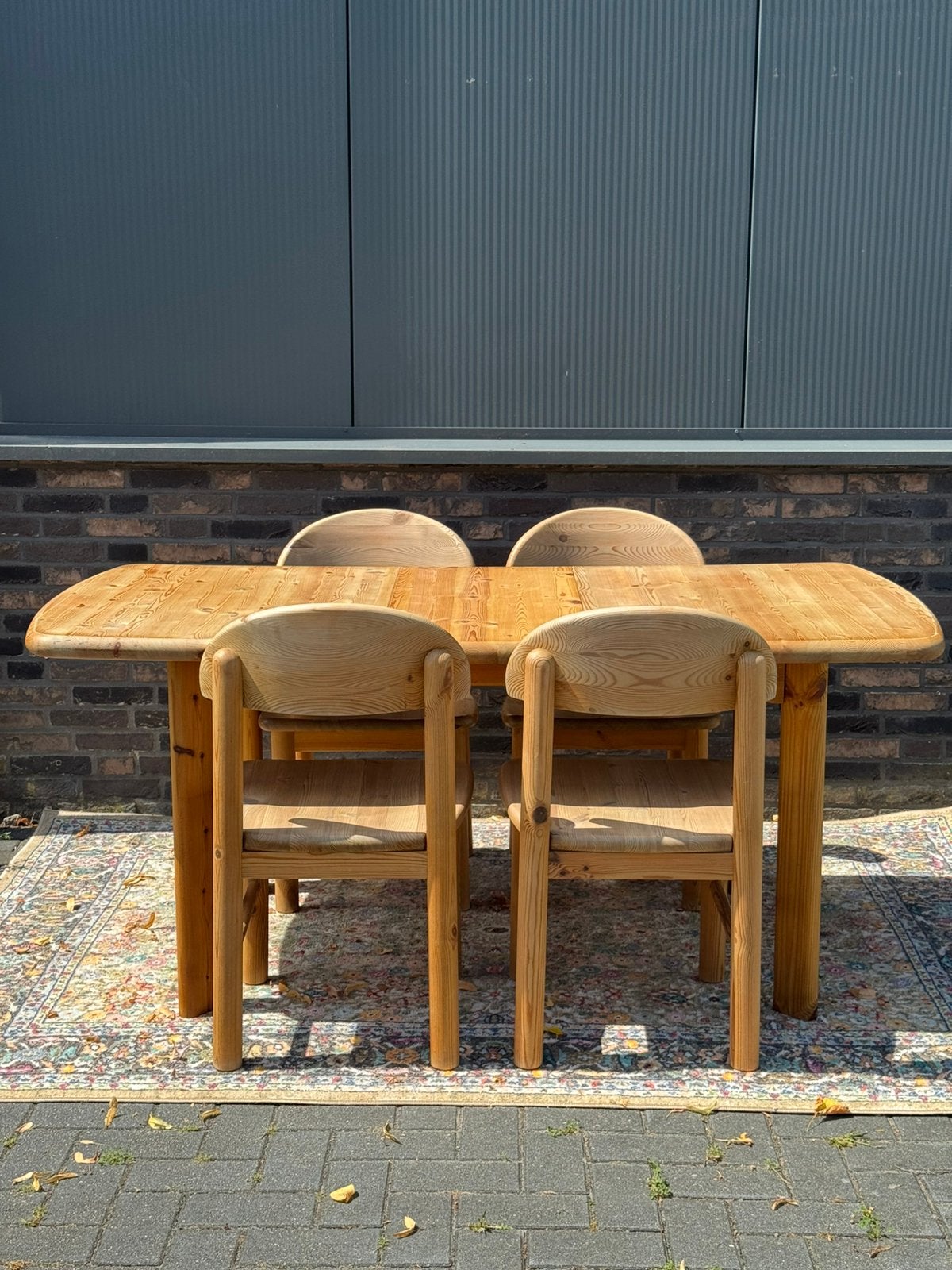 Rainer Daumiller Dining Set Pine, Ophalen, Zo goed als nieuw, Deens, 4 tot 6 stoelen