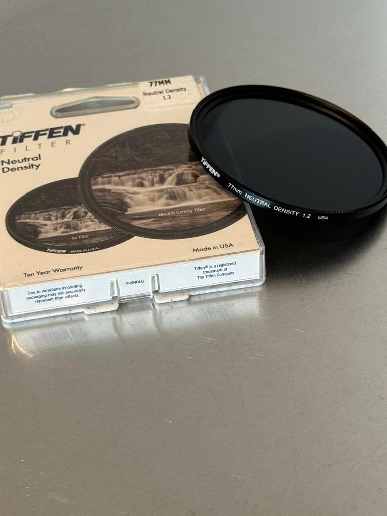 Tiffen Neutral Density filter 77mm ND 1.2, Audio, Tv en Foto, Fotografie | Filters, Overige merken, Overige typen, Ophalen of Verzenden