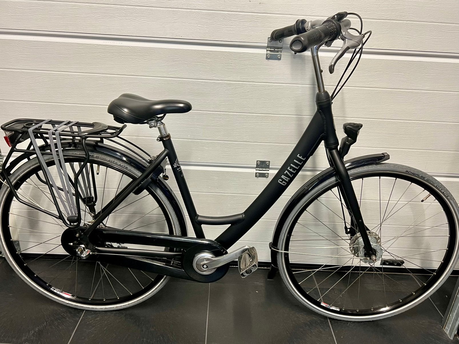 Zeer nette Gazelle Esprit Damesfiets 28” 3 versn. Nieuwstaat, Ophalen, 47 tot 50 cm, Versnellingen, Zo goed als nieuw